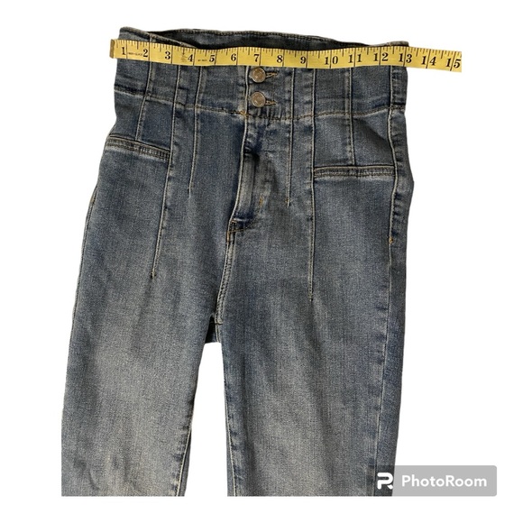 WE THE FREE Jayde Flare Jeans Sunburst Blue High Waist Size 26 - Picture 8 of 10